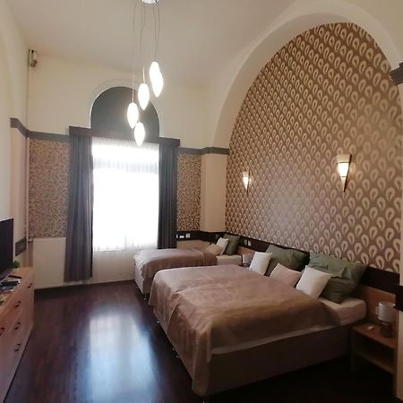 Mohacs Korona Apartman Esterno foto